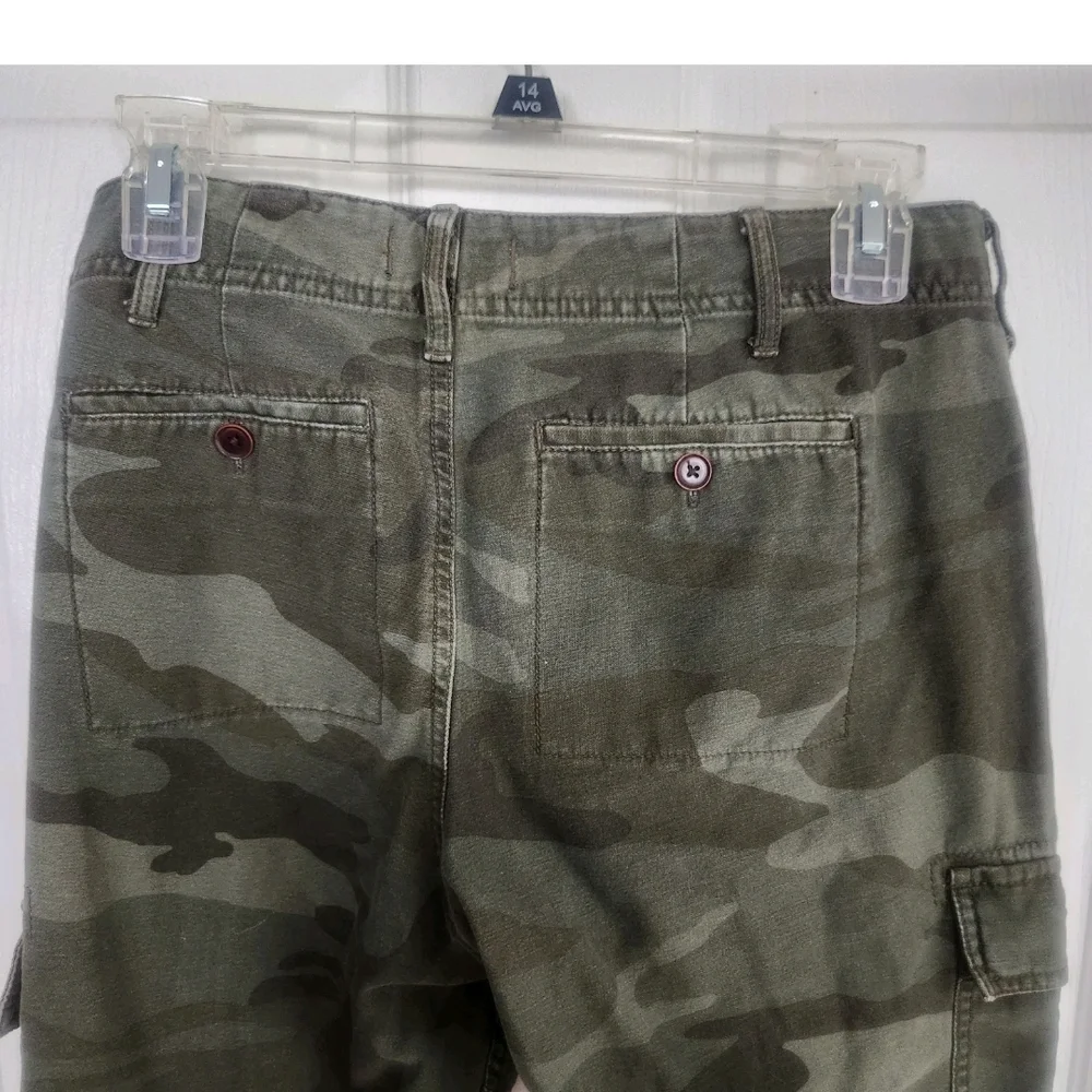 Abercrombie & Fitch Camo Cargo Pants Women Sz‎ 27/4 Low Rise Slim Boyfriend Jean